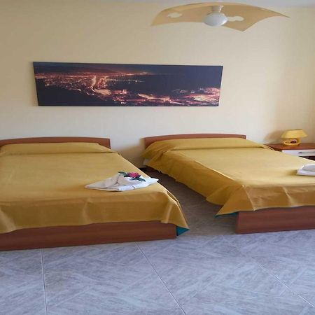 B&B Viale Delle Colline Σαλέρνο Εξωτερικό φωτογραφία