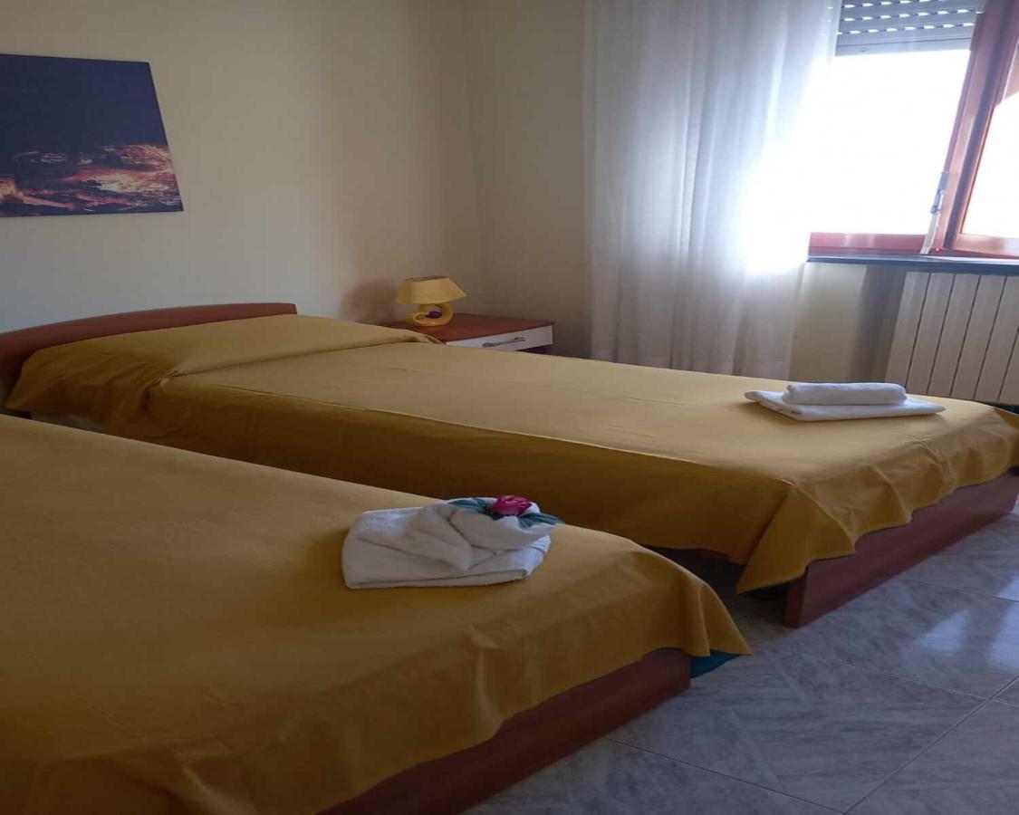 B&B Viale Delle Colline Σαλέρνο Εξωτερικό φωτογραφία