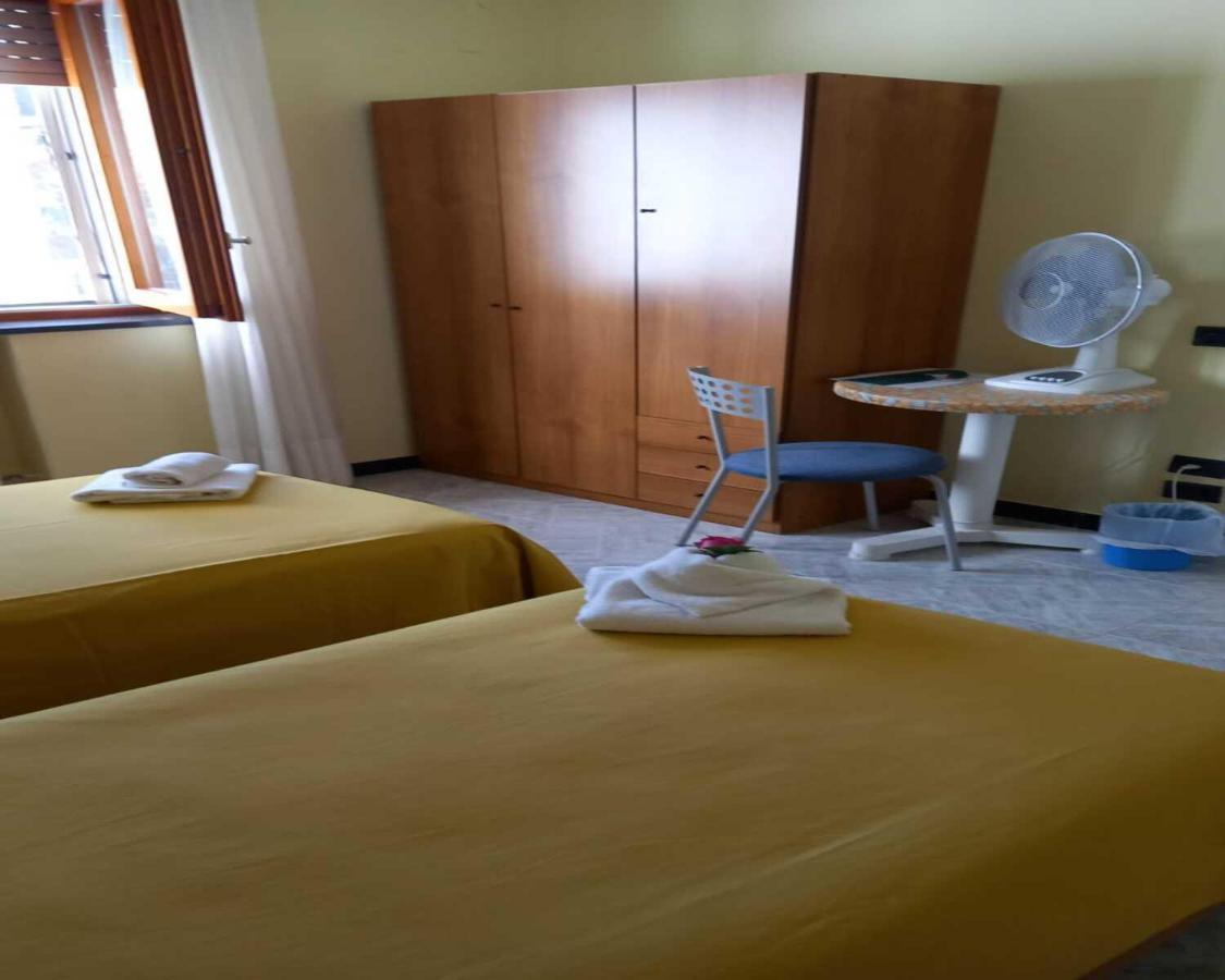 B&B Viale Delle Colline Σαλέρνο Εξωτερικό φωτογραφία