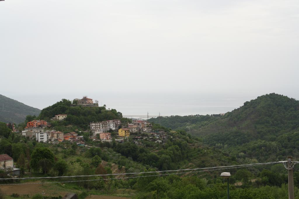 B&B Viale Delle Colline Σαλέρνο Εξωτερικό φωτογραφία