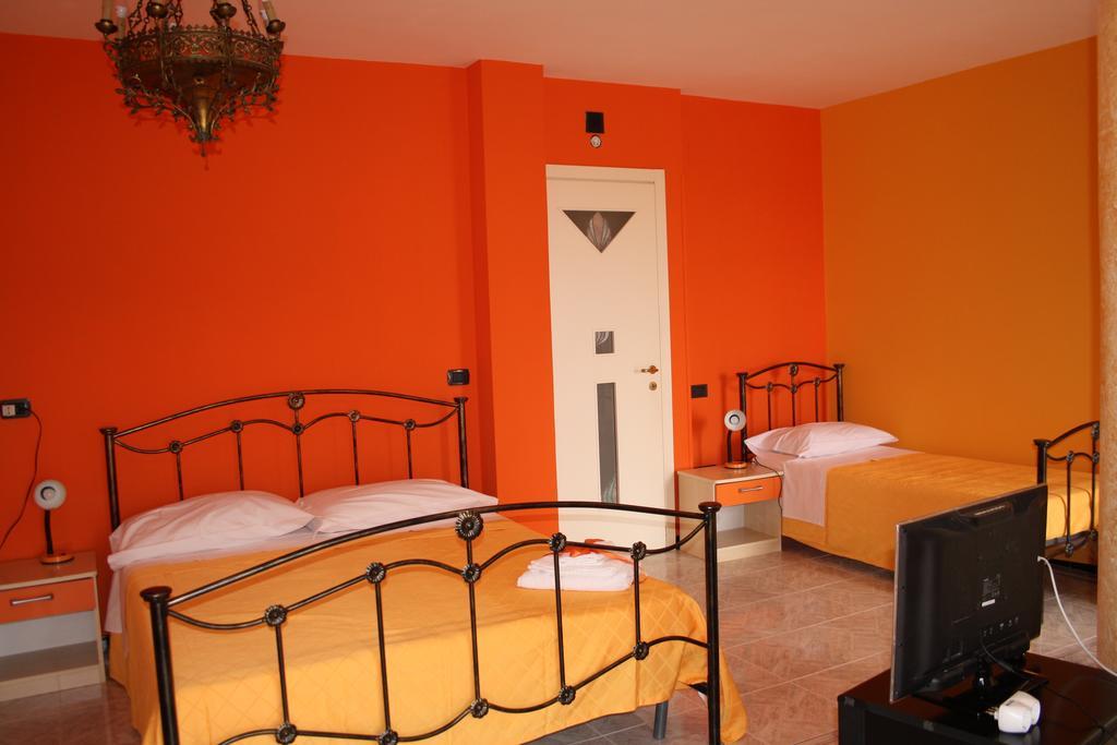 B&B Viale Delle Colline Σαλέρνο Εξωτερικό φωτογραφία