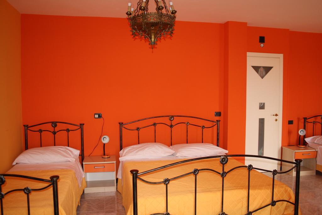 B&B Viale Delle Colline Σαλέρνο Εξωτερικό φωτογραφία