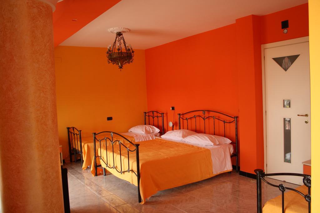 B&B Viale Delle Colline Σαλέρνο Εξωτερικό φωτογραφία